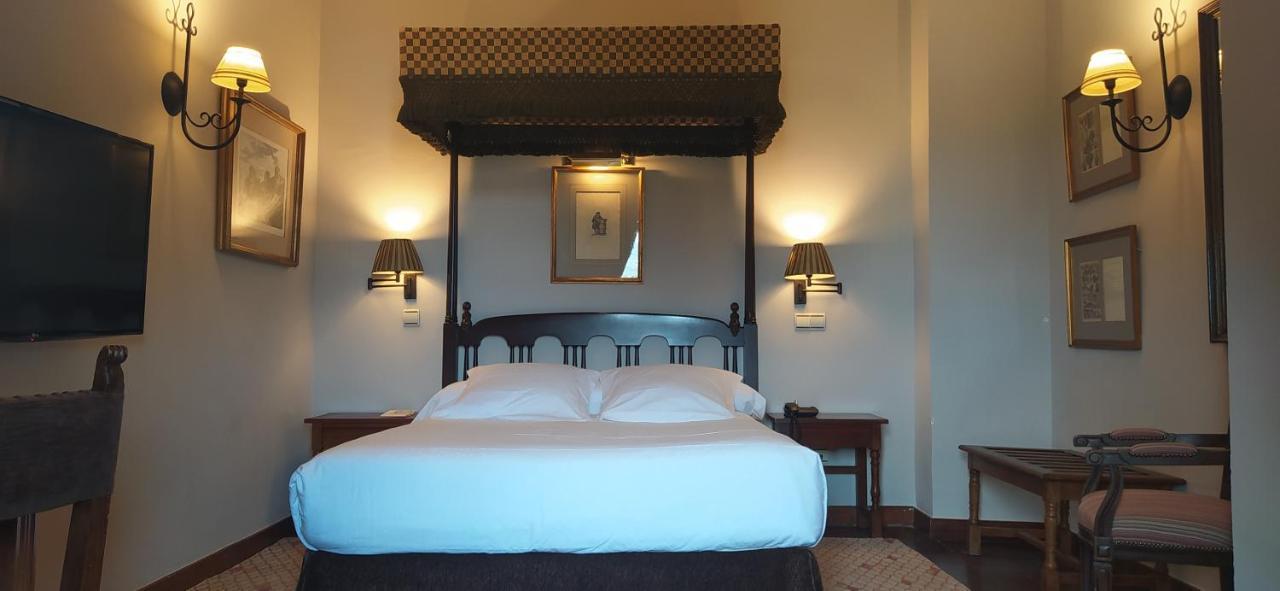 Parador De Olite Zewnętrze zdjęcie